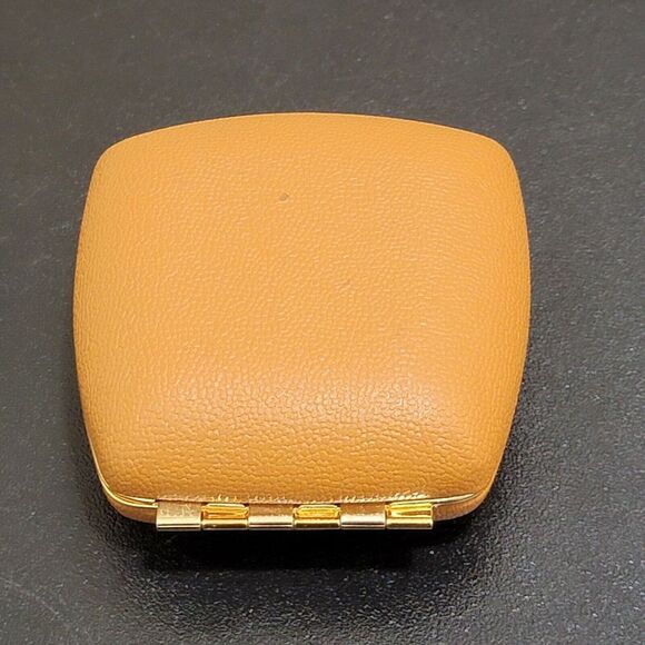 Vintage Linden Tan Clam Shell Leather Case Wind Up Travel Alarm Clock MCM Japan - Picture 11 of 12